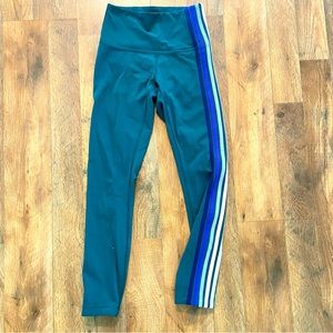 Lululemon Take A Hint 7/8 Tight *25" size 4